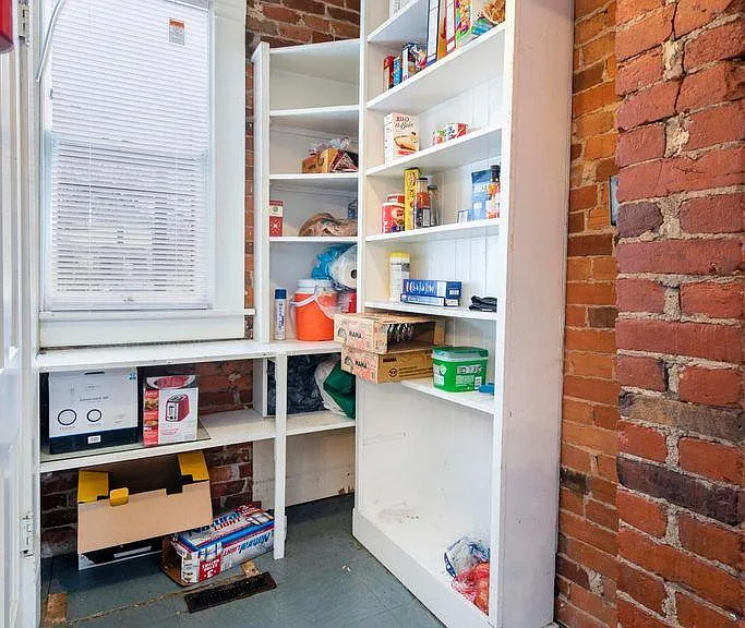 400 E Oakland Ave — Photo 14