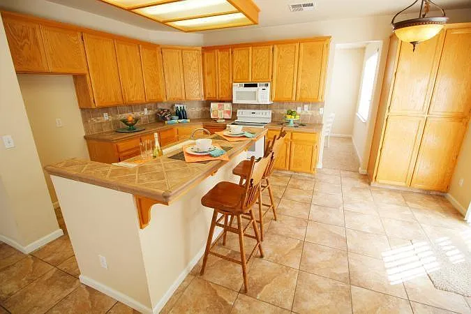 2009 Foothill Vista Dr — Photo 3