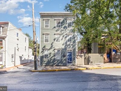 901 Capital St, Harrisburg, PA, 17102