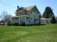 607 Mercer Rd photo 1