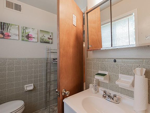 5th image of 4571 Sahara Dr SW #12979068