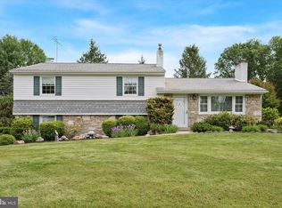 209 Windsor Dr, Churchville, PA 18966