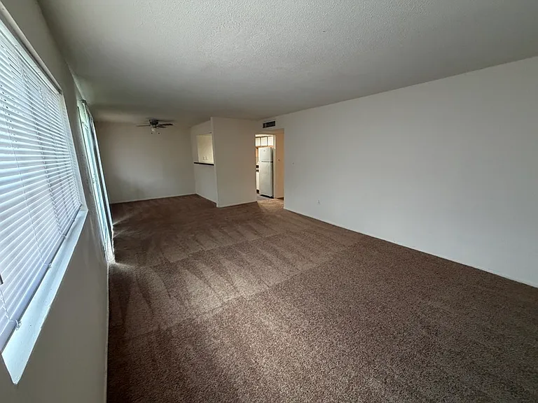 5319 Sumerset St #19A — Photo 13