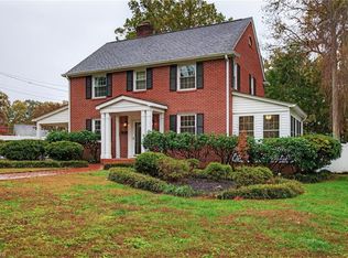 105 Grace St, Mount Airy, NC 27030