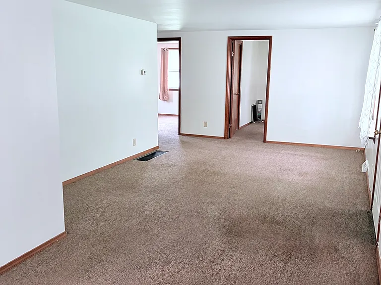1211 Wooster Rd — Photo 10