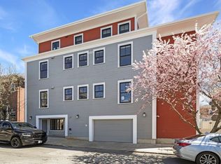 12 Newbury St #2, Somerville, MA 02144