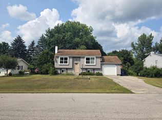 4900 Thornapple Ln, Traverse City, MI 49685