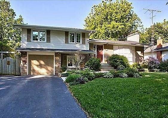 1st image of 227 Walden Dr