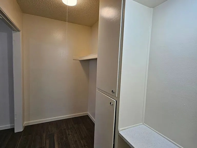 1100-1108 Arizona St SE — Photo 3