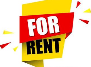 310 N Main St, Sayville, NY 11782