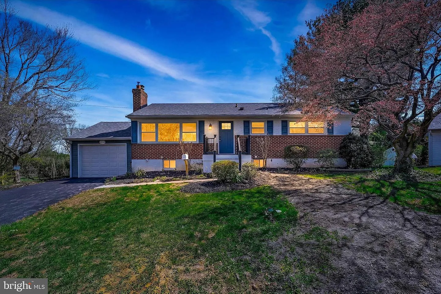 105 Dublin Ct photo 1