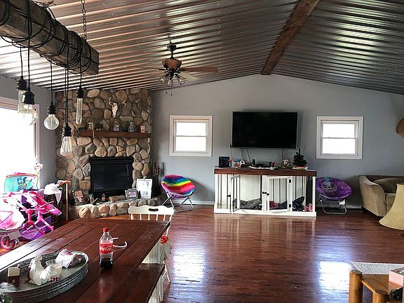 Living room part 2 & dining 