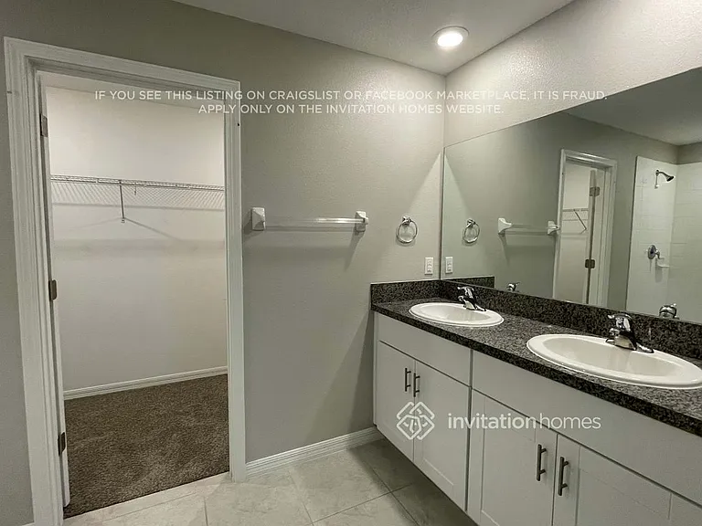 7715 Silver Berry Ct — Photo 12