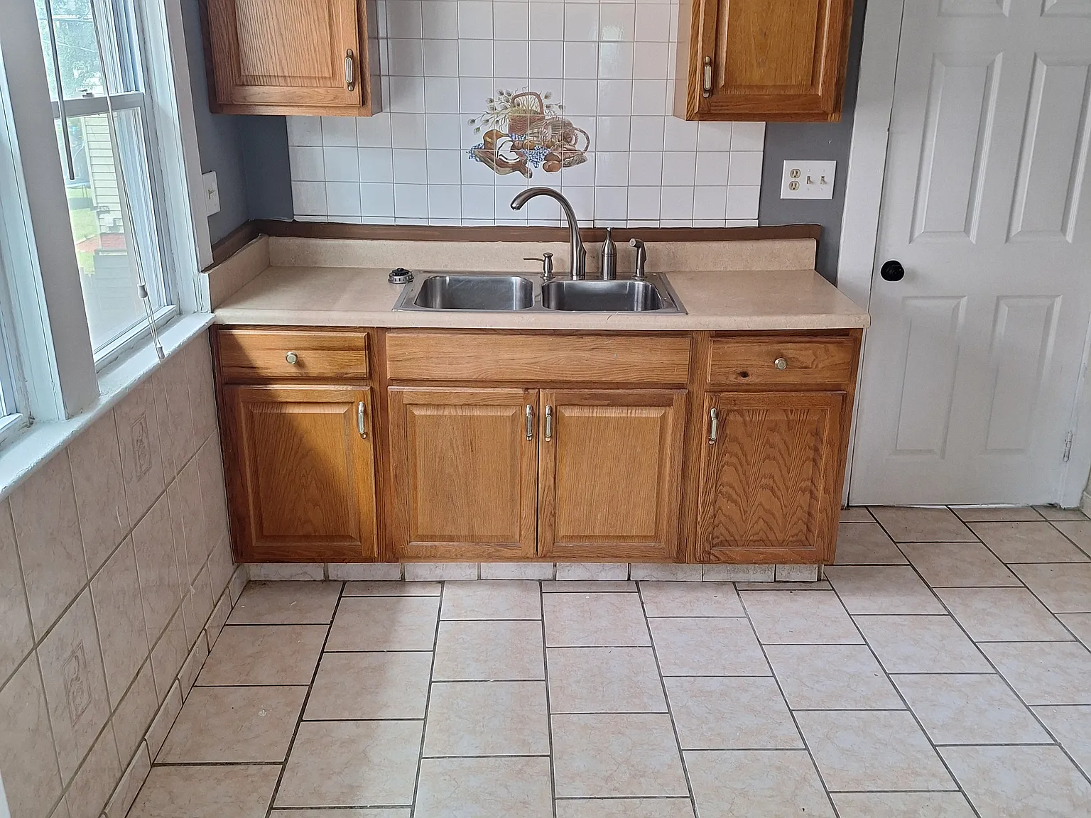 2 bed, 960 sqft, $1,095 — Photo 2
