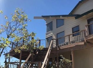 27756 Saint Bernard Ln, Lake Arrowhead, CA 92352