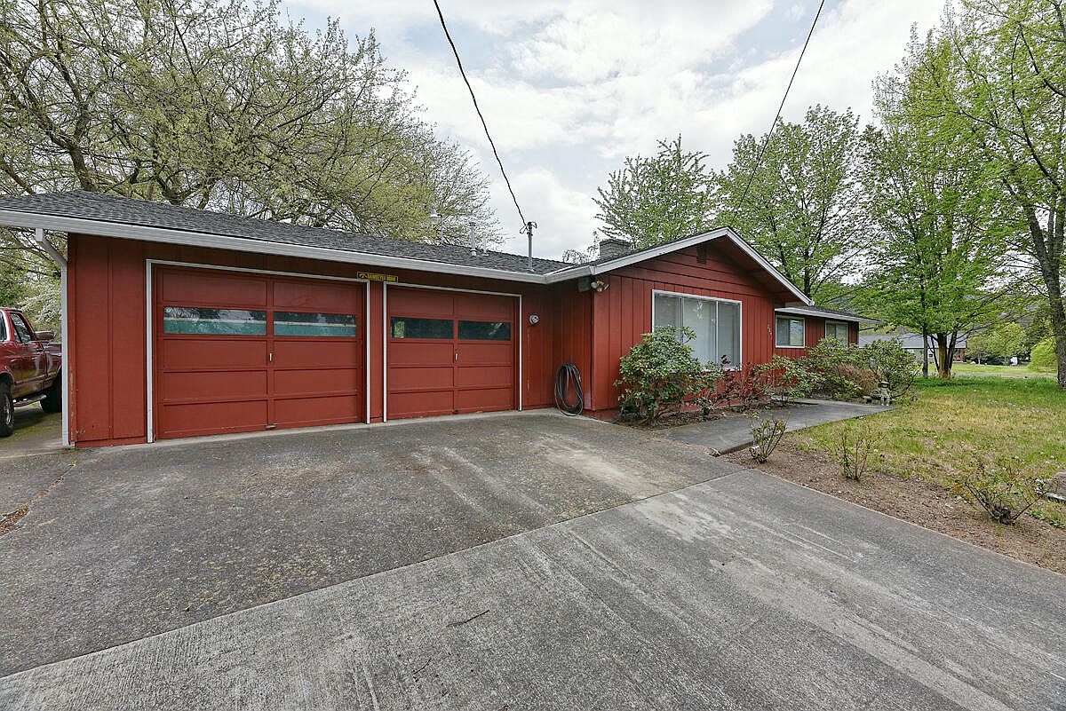 2841 Judy Way, Medford, OR 97501 Zillow