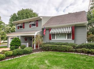 6 Deborah Pl, Oakhurst, NJ