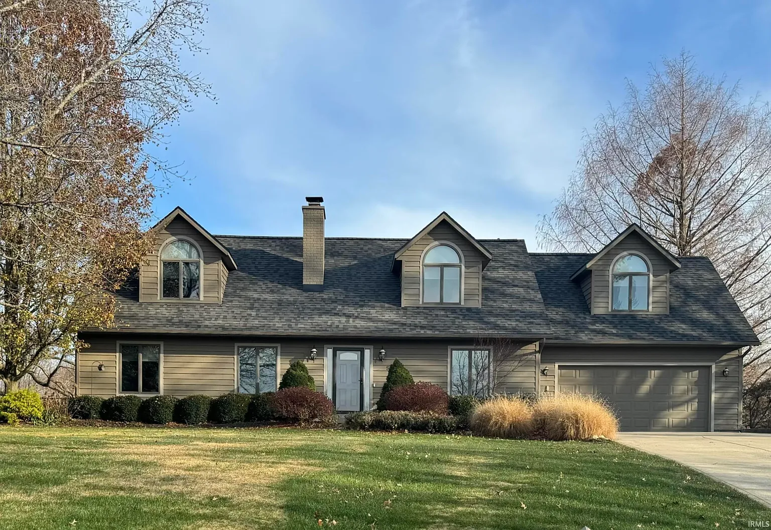 534 Crestlane Dr photo 1