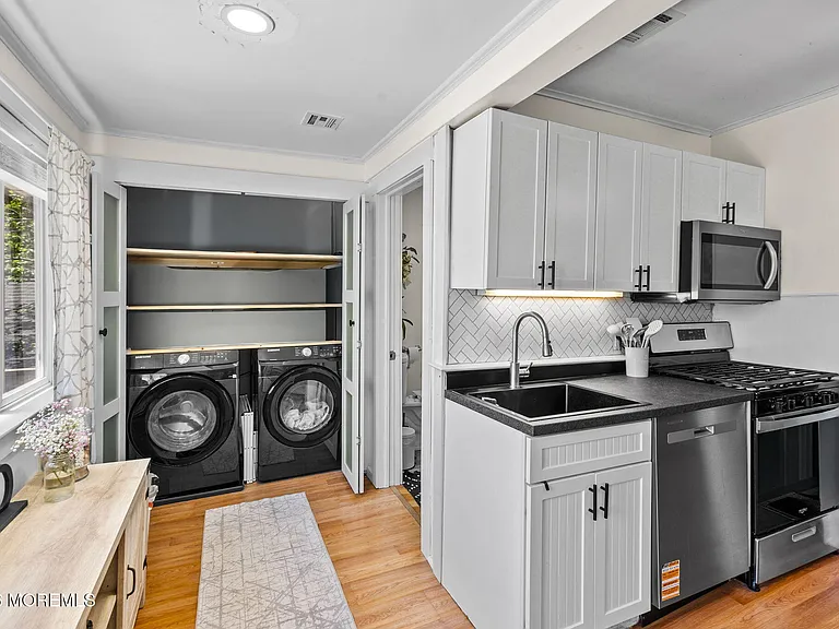 89 Washington Ave — Photo 25