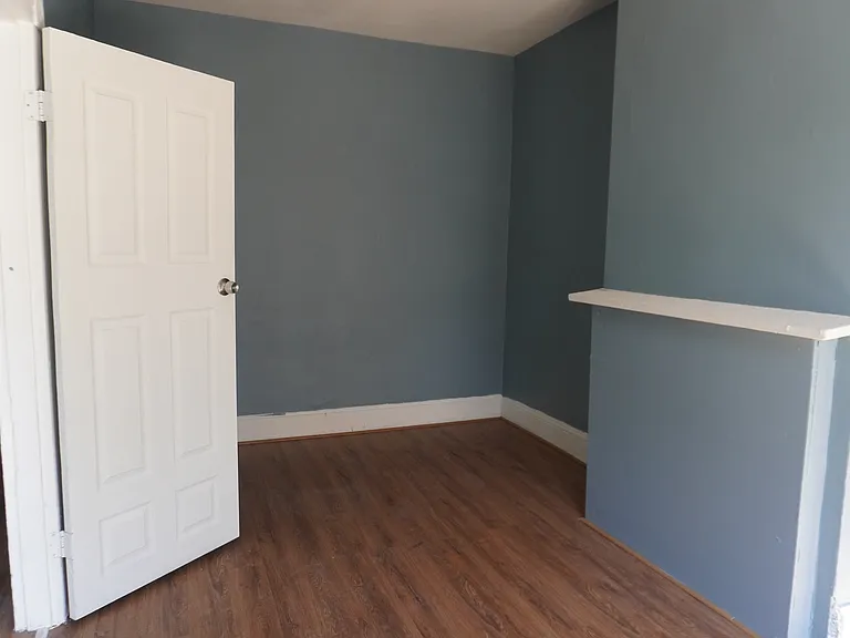 1616 N Washington St — Photo 3