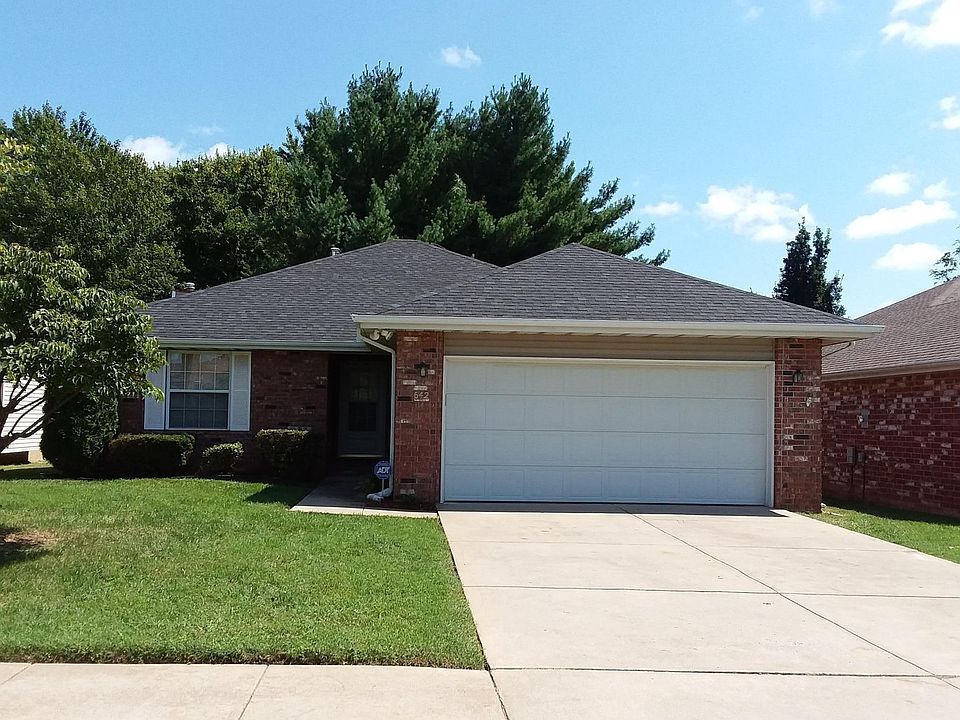 All Brick 3 Bedroom Home with Deck and Privacy Fence. Quiet Neighborhood on no-thru- traffic street. Perfect for over 55. 2 Car Garage and Attic Storage.