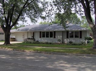 2115 N Meade Pl, Appleton, WI 54911