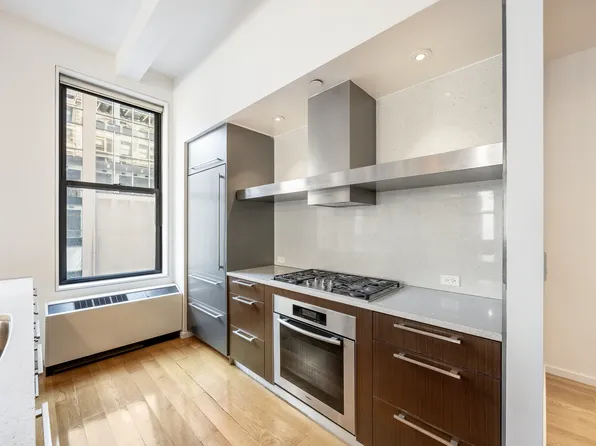 76 Madison Avenue image 30 of 37