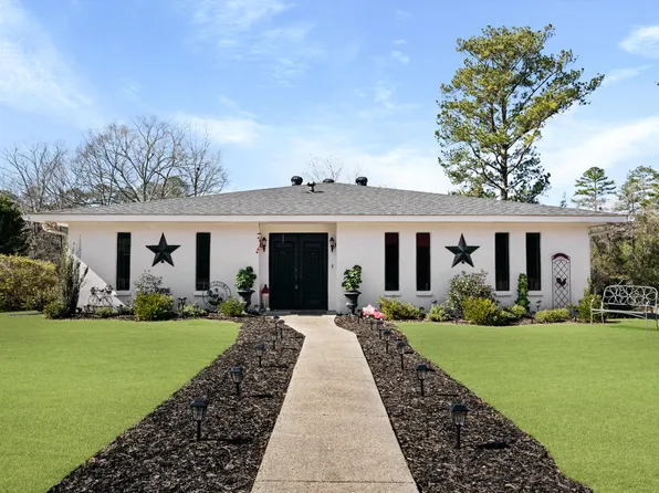 62 Schaller Rd, Hattiesburg, MS 39401
