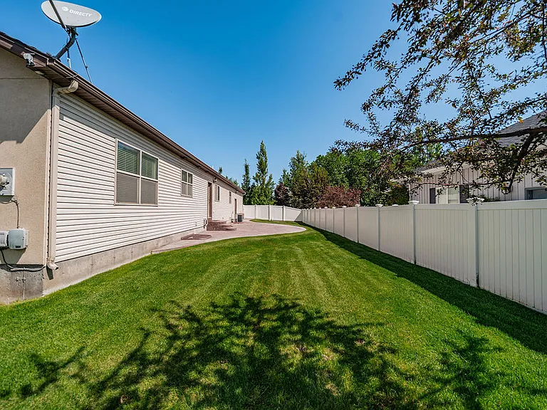140 Casa Dr — Photo 16