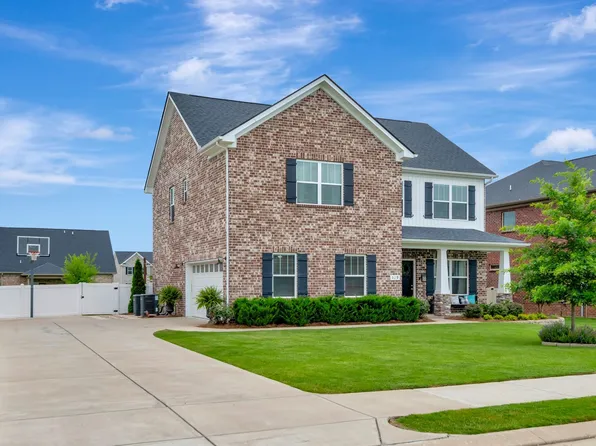 519 Golden Eagle Ct, Eagleville, TN 37060
