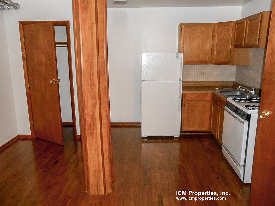 1st image of 4535 N Leavitt St #4541