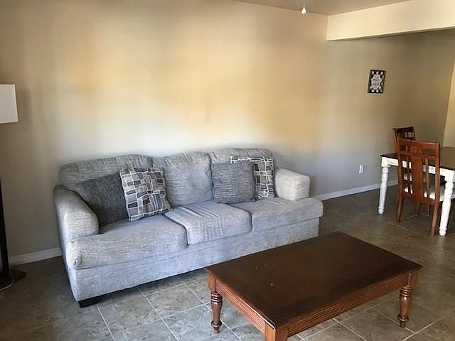 2nd image of 35 Nantucket Dr #1