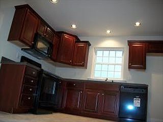 2nd image of 123 Gentlemens Way