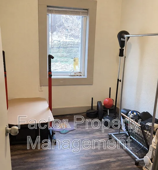 103 Locust St #1 — Photo 10