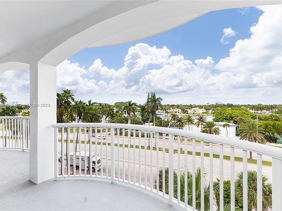3rd image of 5401 Collins Ave APT 320