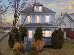220 Walters Ln, Springdale, PA 15144