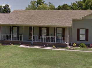 106 Idle Dr, Shelbyville, TN 37160
