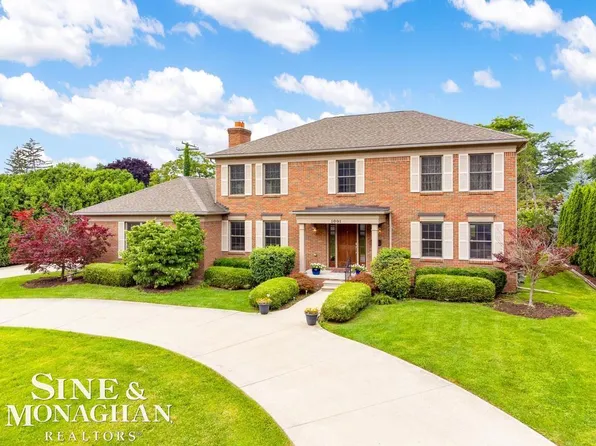 1001 Lake Shore Rd, Grosse Pointe Shores, MI 48236