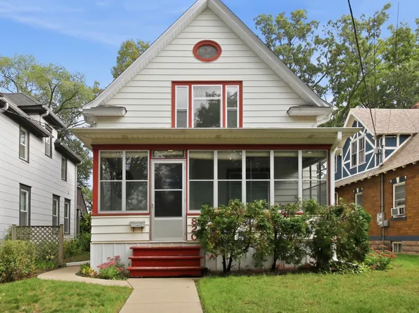 820 5th Ave SE, Minneapolis, MN 55414