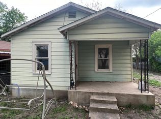 1506 S Elmendorf St, San Antonio, TX 78207