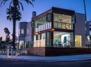 7549 Rindge Ave, Playa Del Rey, CA 90293