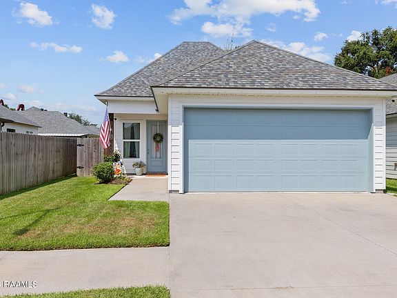 2nd image of 105 Alpine Dr