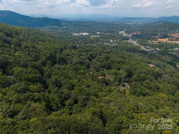 5th image of 60 Chesten Mountain Dr