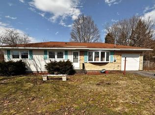 6613 Bishopp Rd, Rome, NY 13440