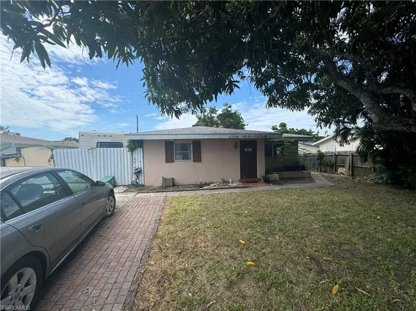 3508 Cherokee ST, NAPLES, FL 34112