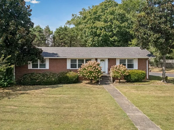 1610 June Ave, Shelbyville, TN 37160