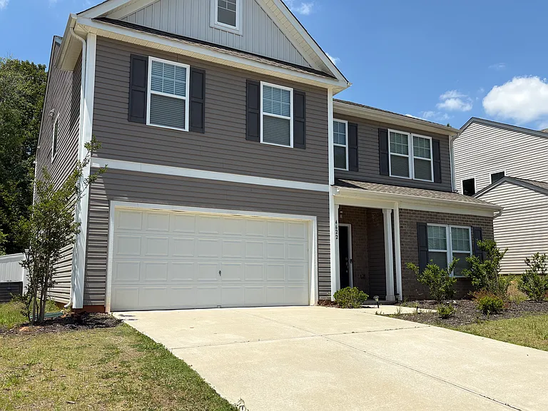 4622 Wesmar Ct — Photo 1