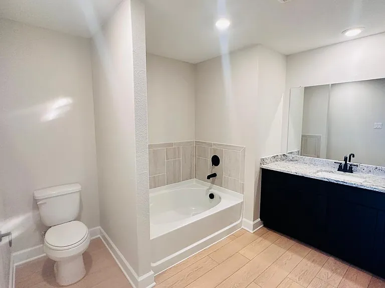 1320 Windermere Way — Photo 21