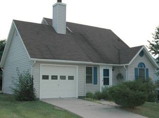 1430 Burnside Dr, Hampstead, MD 21074