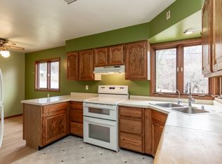 1206 S 12th St, Wausau, WI 54403